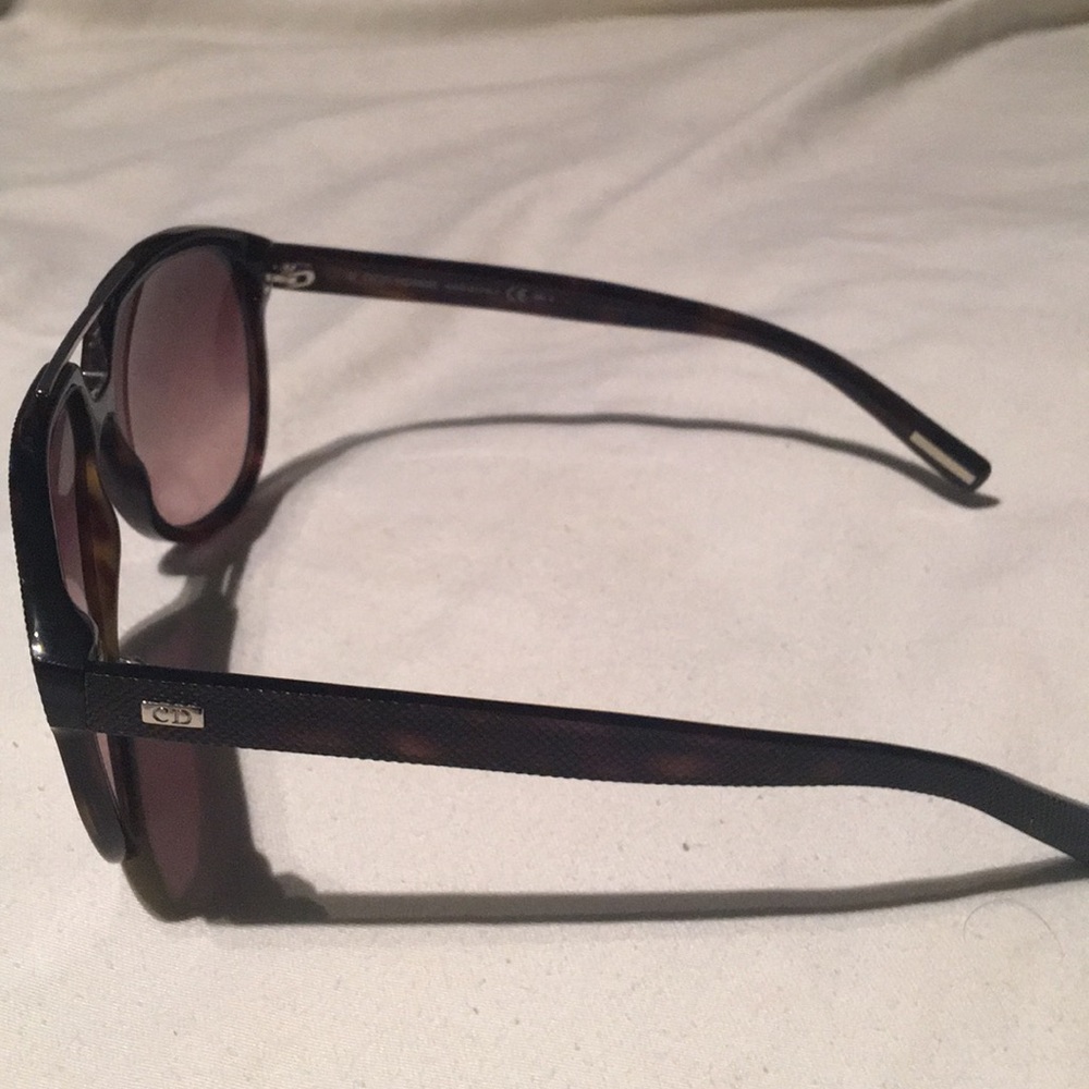 Dior Homme Sunglasses - Picture 2 of 4